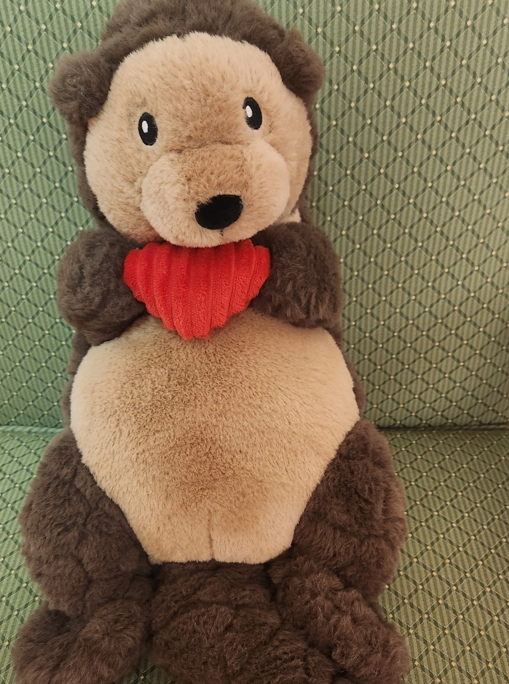Gigglescape Plush Otter Holding Red Heart Plush Toy